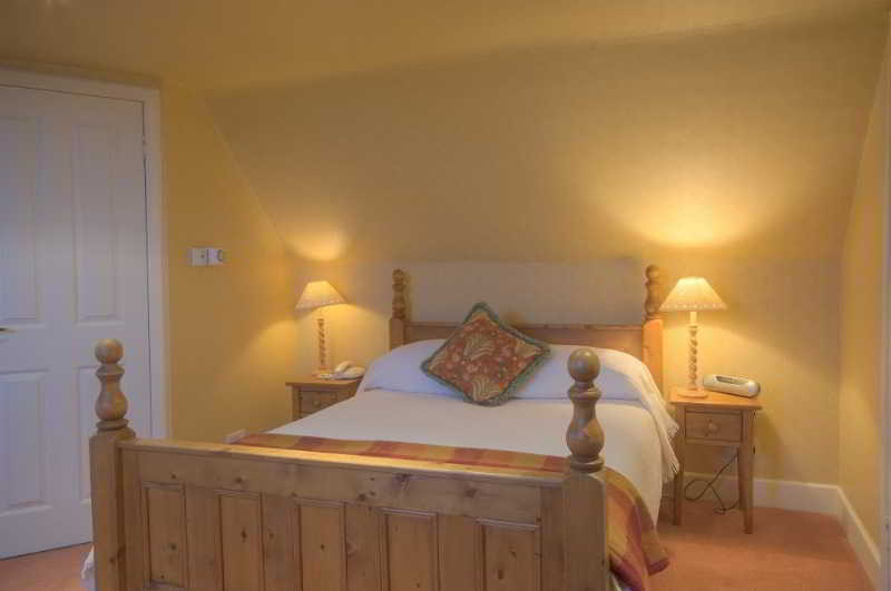 The Wheatsheaf Hotel And Restaurant Swinton  Buitenkant foto