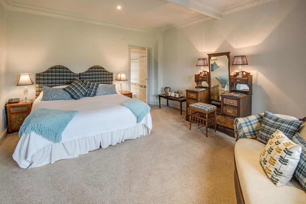 The Wheatsheaf Hotel And Restaurant Swinton  Buitenkant foto