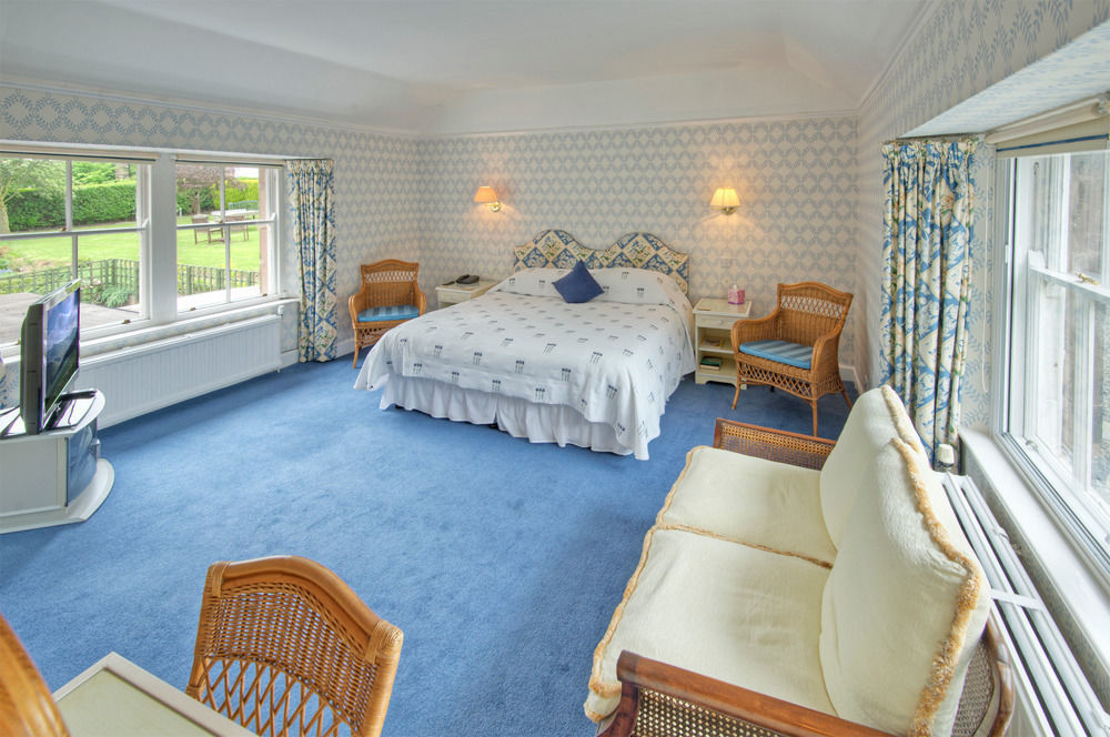 The Wheatsheaf Hotel And Restaurant Swinton  Buitenkant foto
