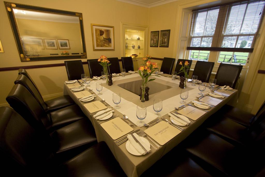 The Wheatsheaf Hotel And Restaurant Swinton  Buitenkant foto